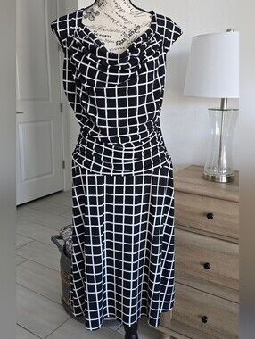Enfocus Studio Black & White Grid Cowl Neck Maxi Dress